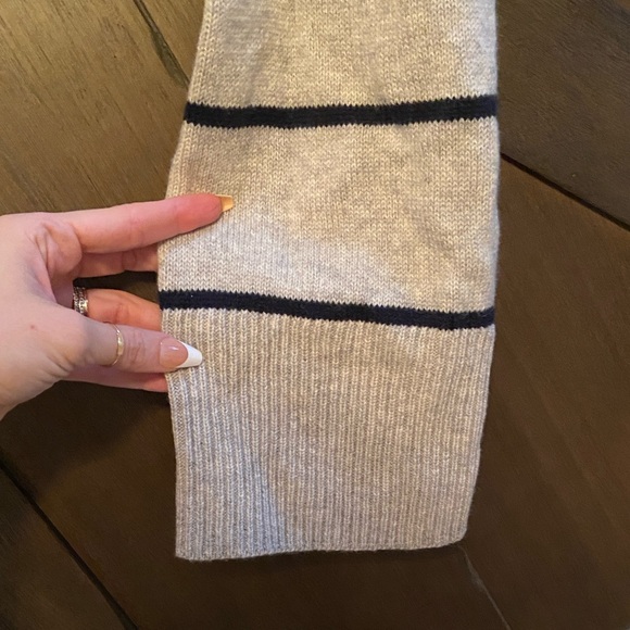 Reformation Paloma Cropped Striped Cashmere Crewneck Sweater - Picture 6 of 7